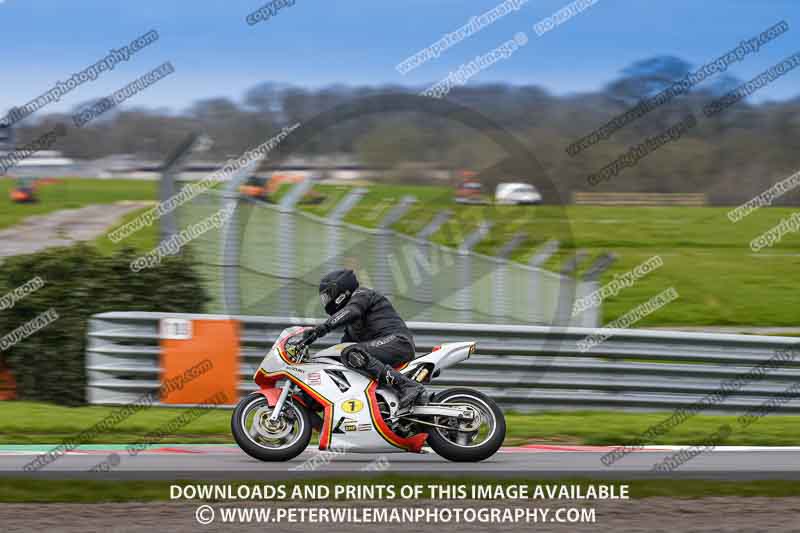 donington no limits trackday;donington park photographs;donington trackday photographs;no limits trackdays;peter wileman photography;trackday digital images;trackday photos